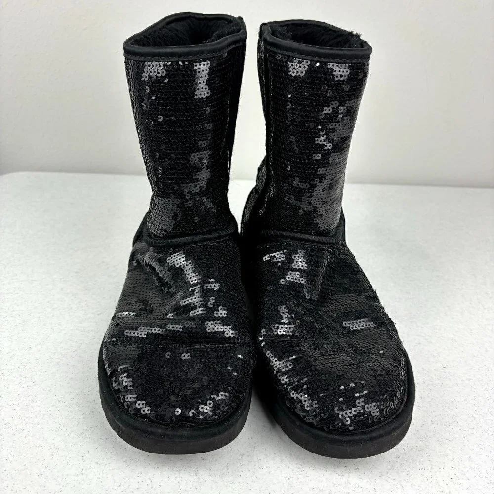 UGG Classic Short Chunky Sequin Boot Black 8